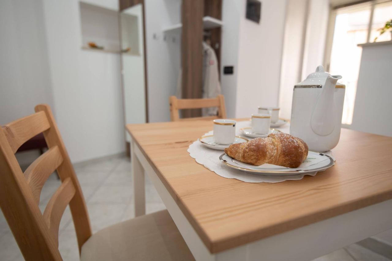 ノートCasa Elia: Locazione Breveアパートメント エクステリア 写真